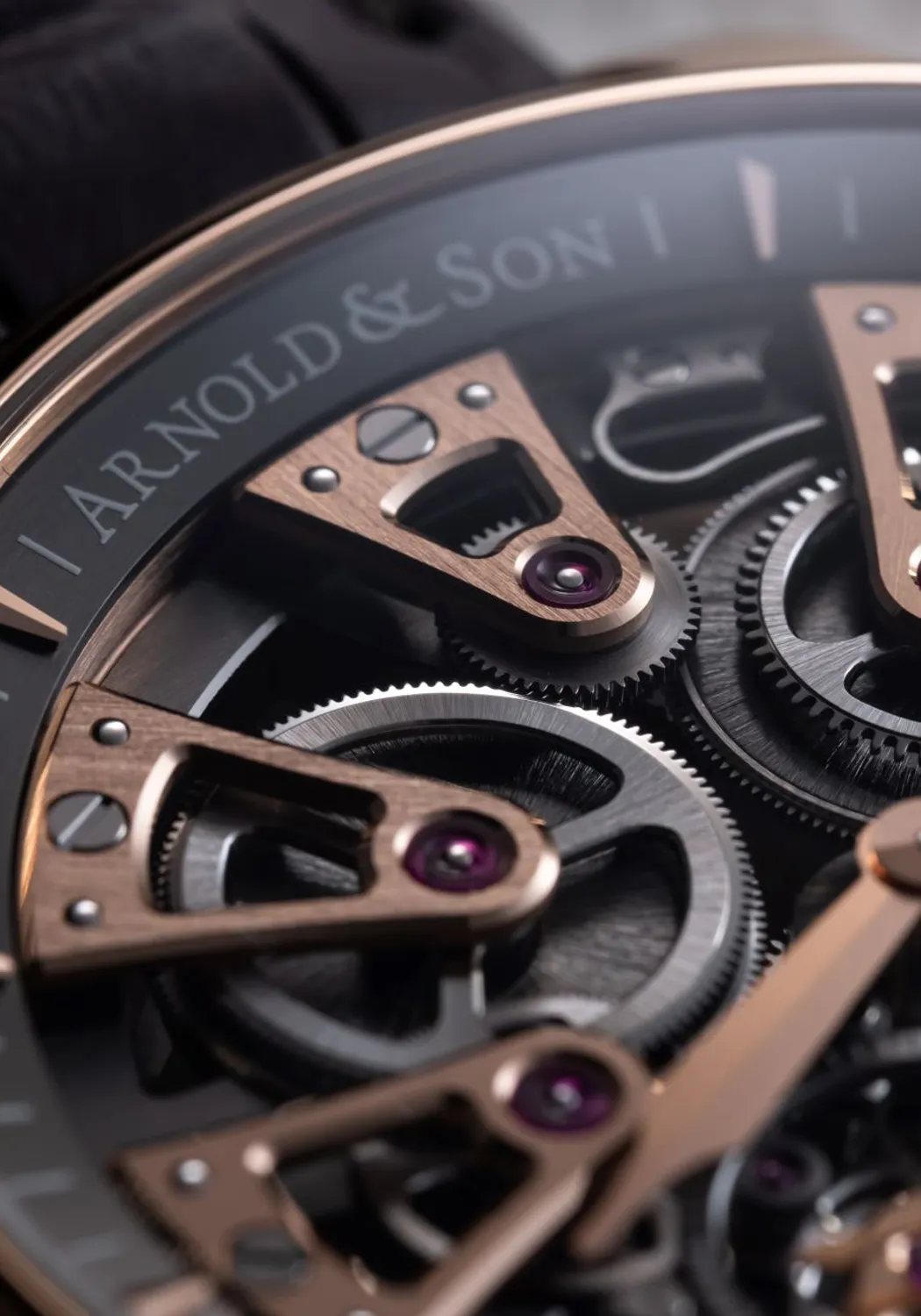 Arnold & Son Nebula 41.5 Gold on Strap | LE88