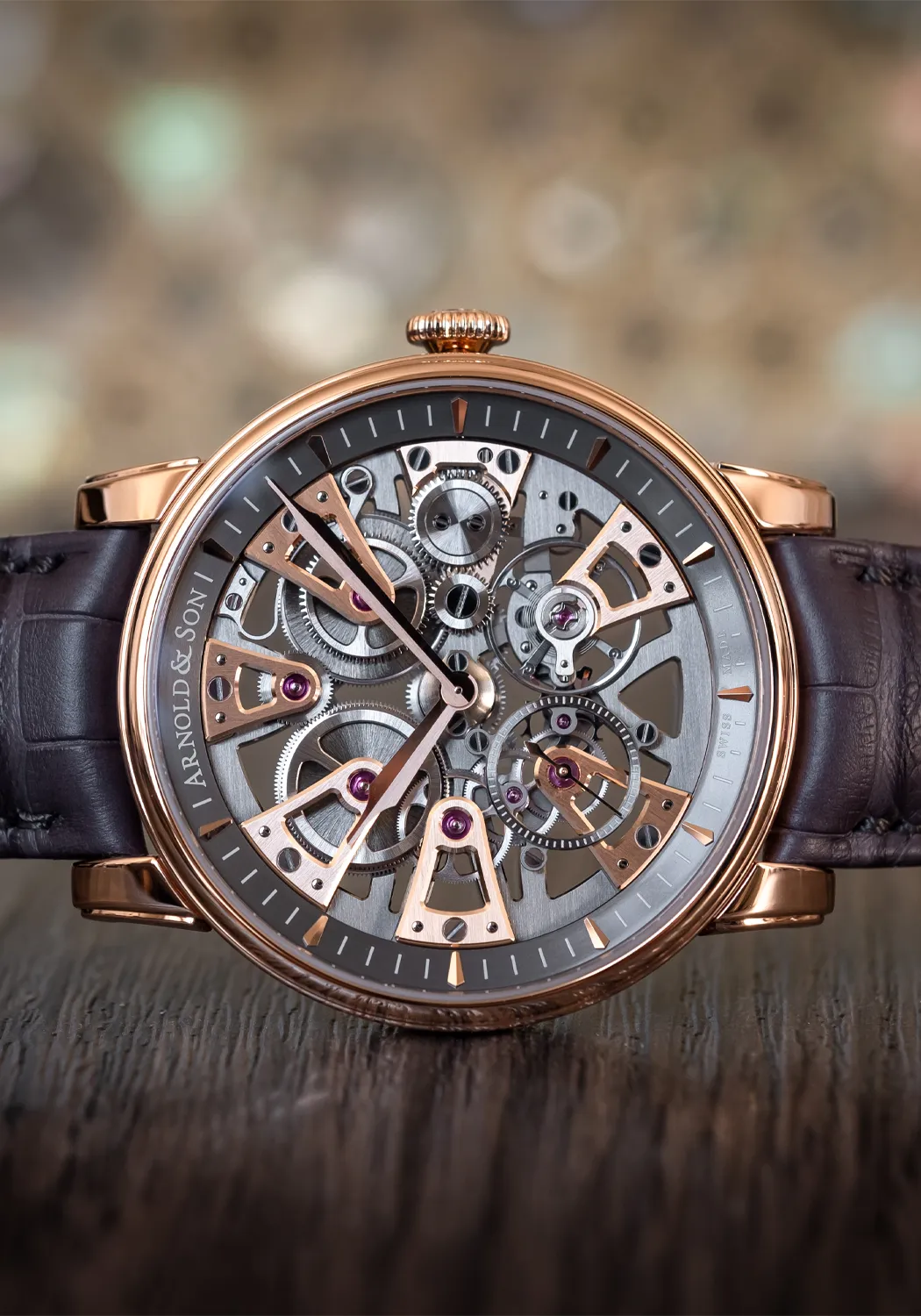 Arnold & Son Nebula 41.5 Gold on Strap | LE88