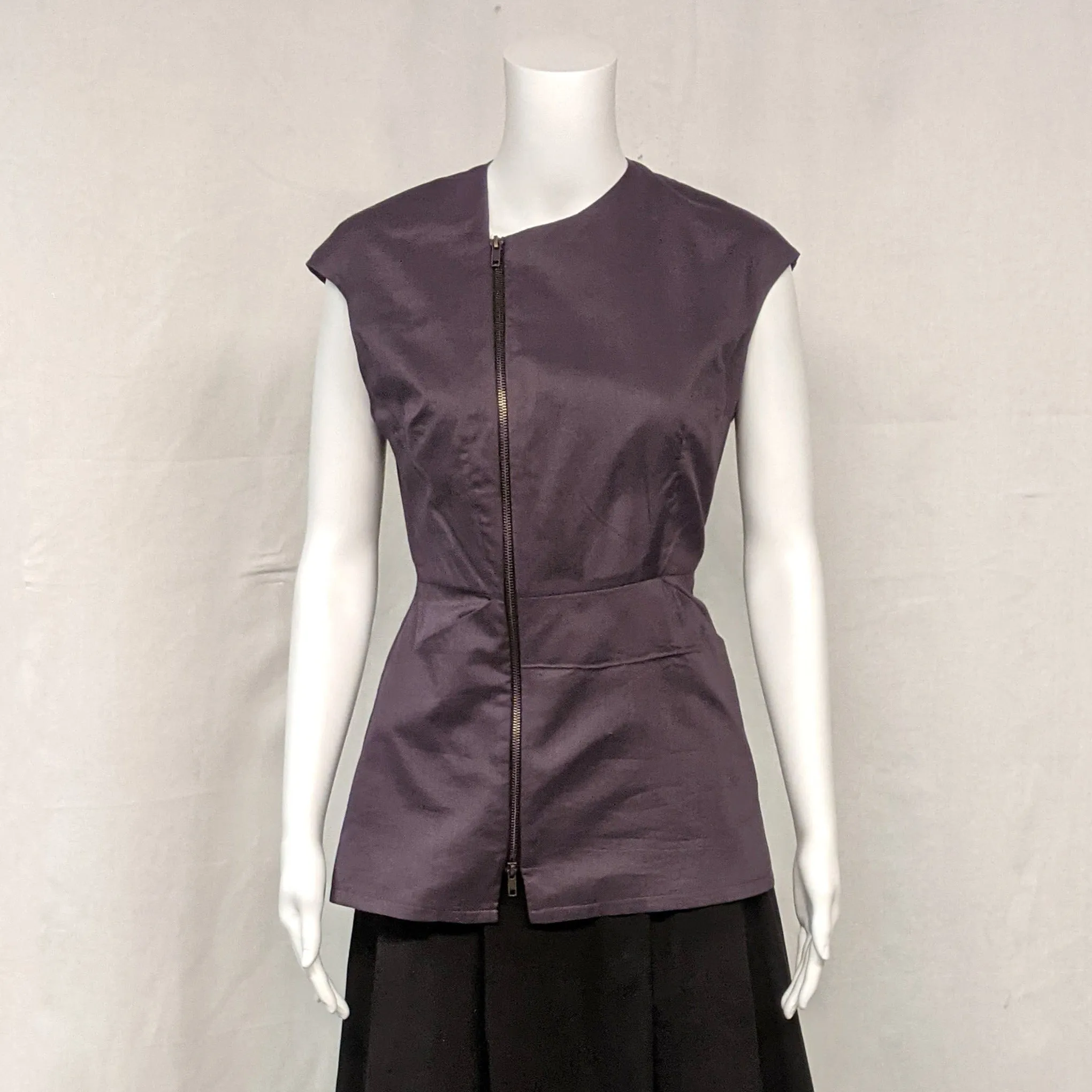 Ferrier Top in Eggplant by Kim Schalk