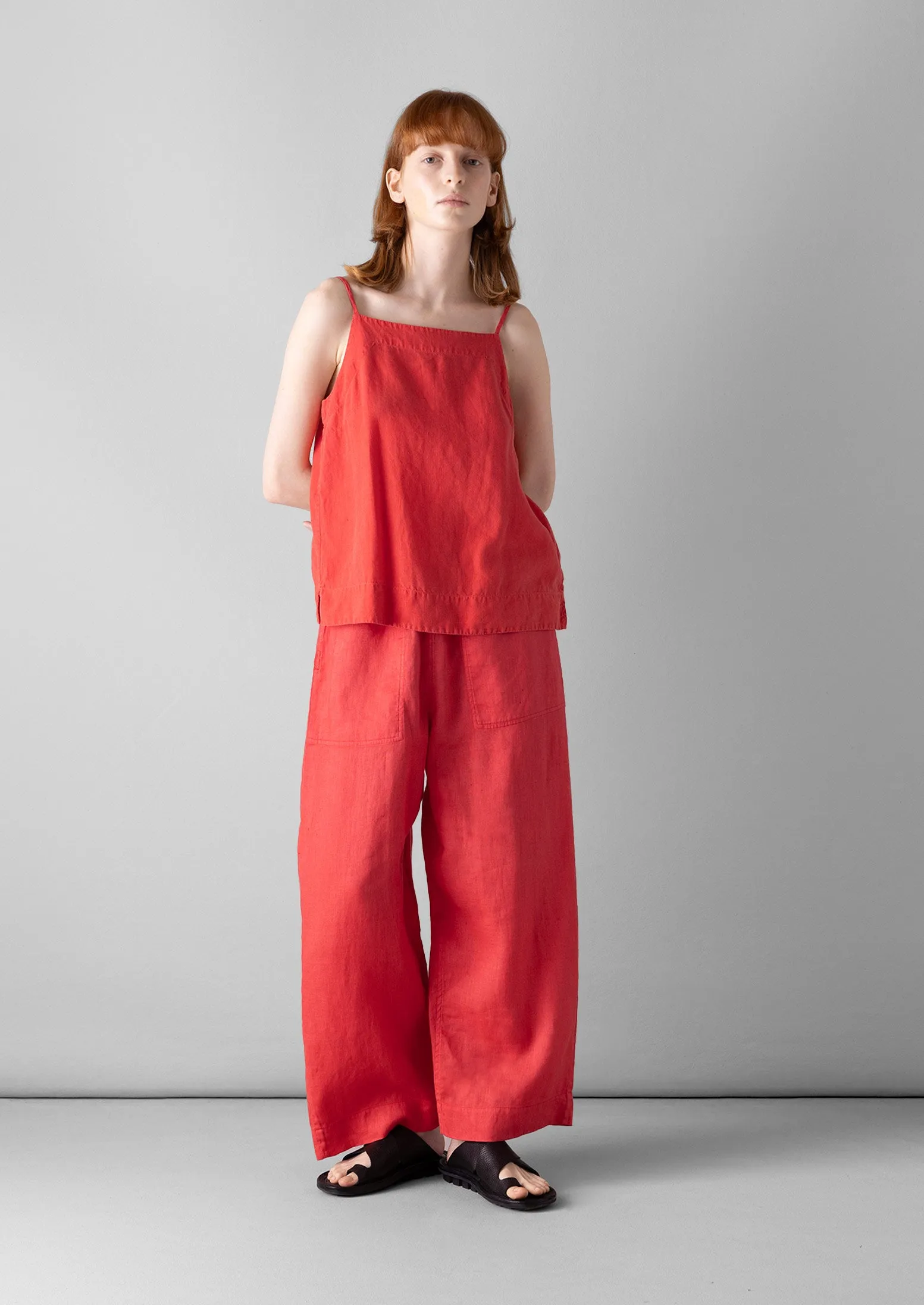 Garment Dyed Lightweight Linen Barrel Leg Pants | Poppy Red