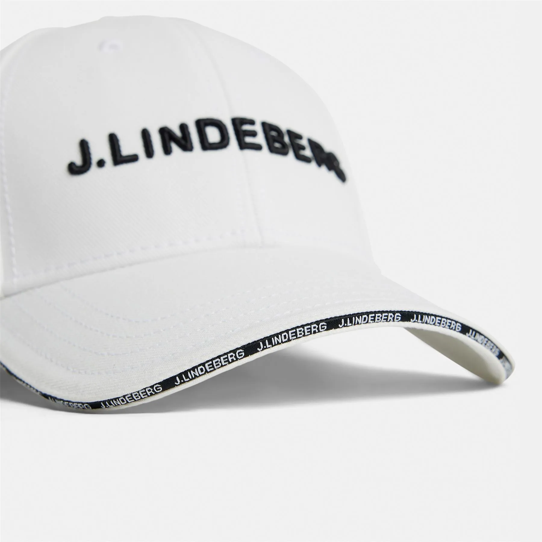 Optimized Title: Hennric Premium White Polyester Twill Cap - Spring/Summer 2024 Collection