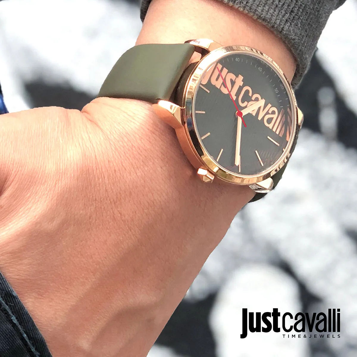 Just Cavalli Metal Analog Men's Watch JC1G079L0025