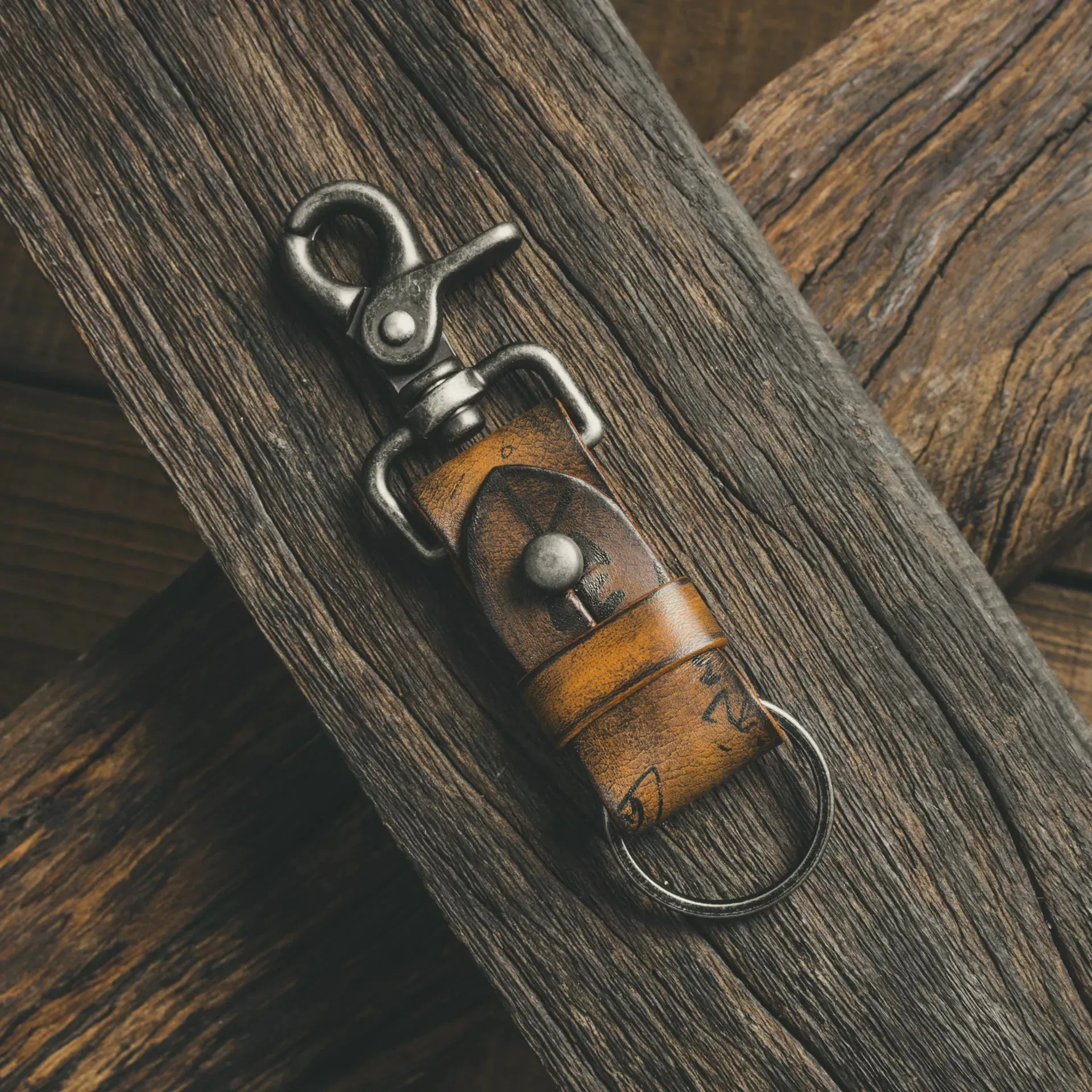 "Path of War" Calligraphy Leather Keychain