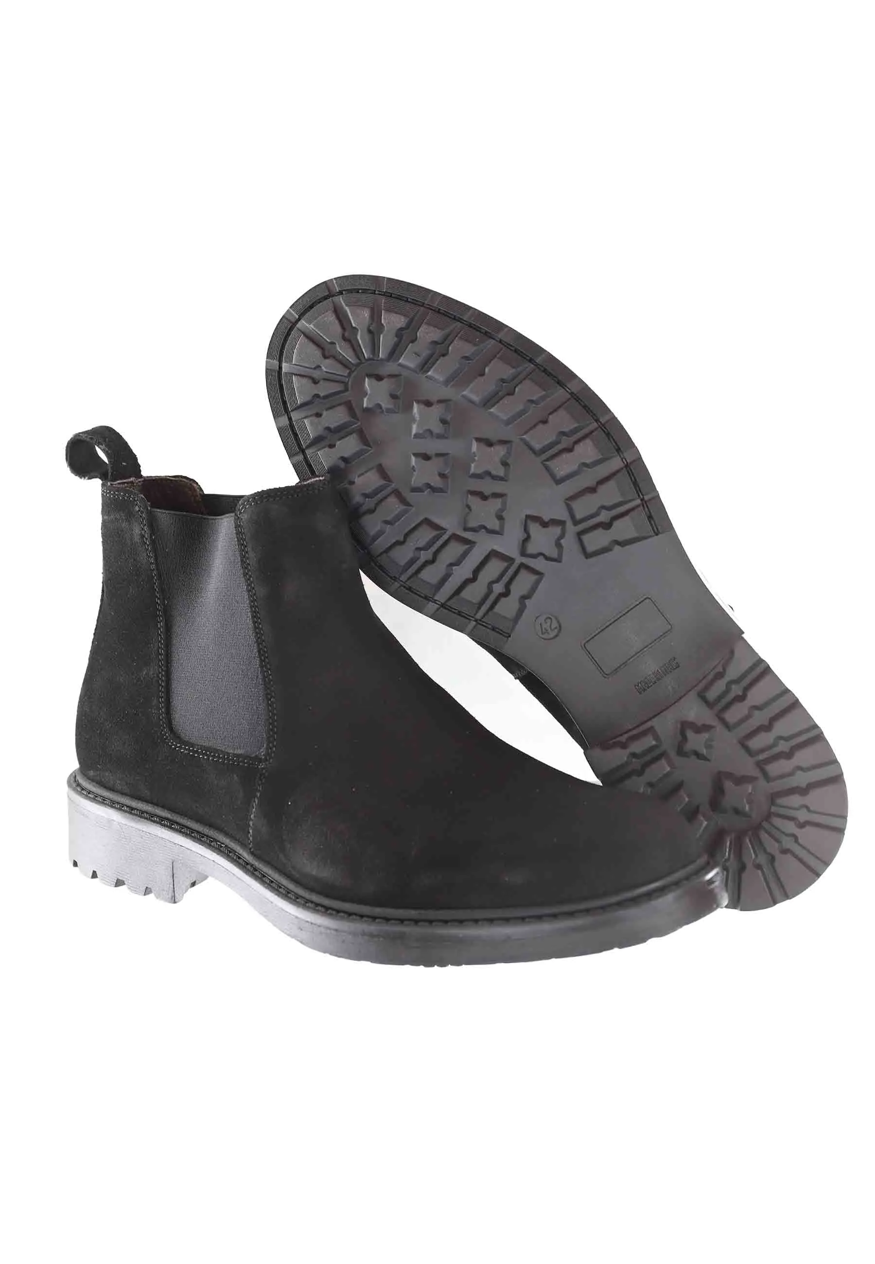 Stivaletti chelsea boot uomo in camsocio nero con suola carrarmato